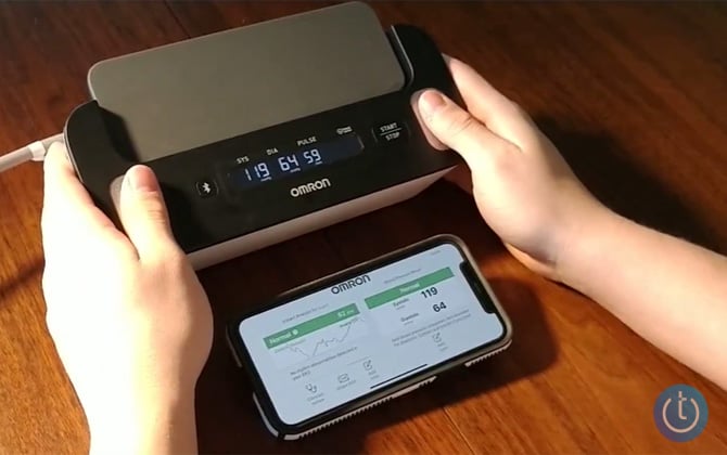 Omron Blood Pressure Monitor + EKG, Complete Wireless Upper Arm