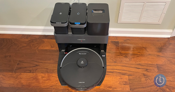 I Tried It: The Roborock S7 Max Ultra Vacuums and Mops My Floors, and Also  Empties, Refills, Washes, and Dries Itself