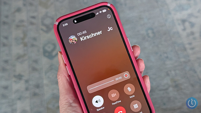 iPhone showing a call with a recoding taking place.