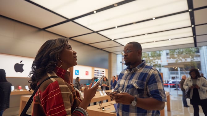 Woman at Apple Store concept